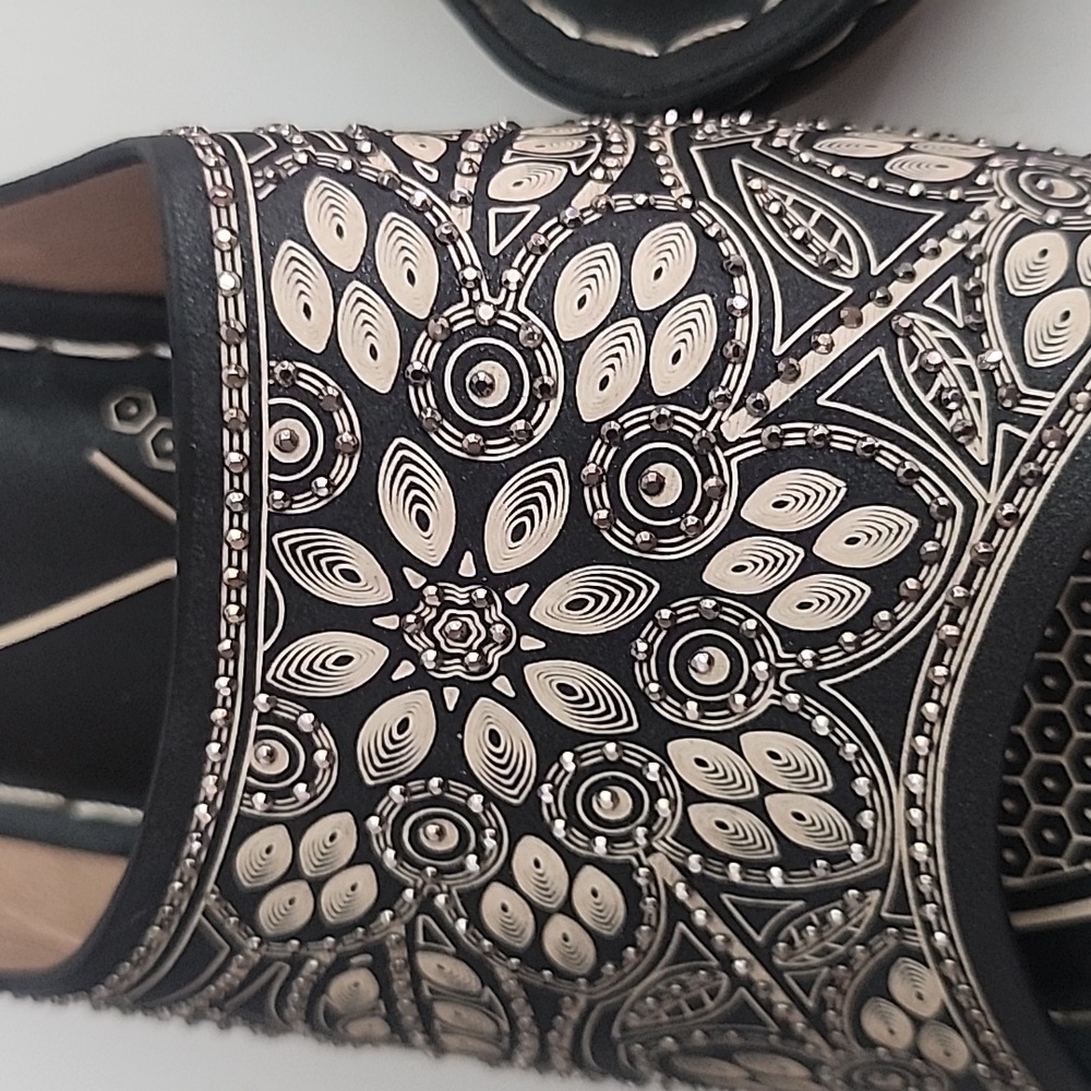 Atalina Shoes Ornate beaded design wedge heel - Picture 2 of 8